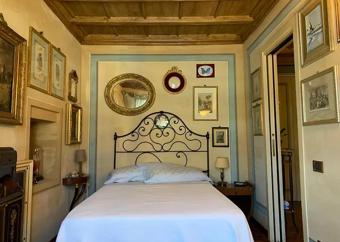 Di Charme In Centro Storico 3* برا